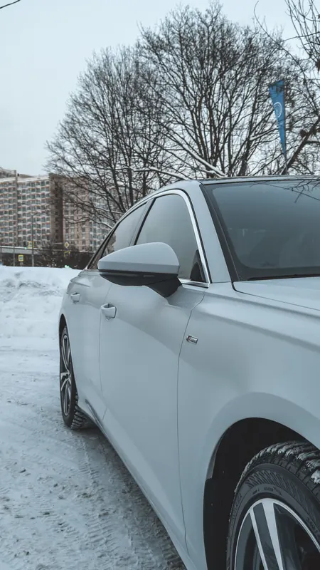 Audi A6 C8 в сатиновой плёнке