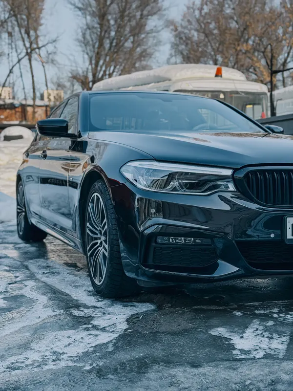 BMW G30 — работа студии «Тип Топ»