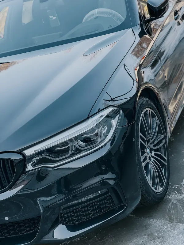 BMW G30 после полировки и керамики