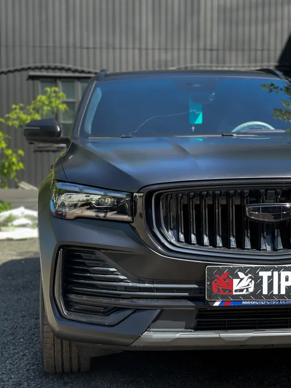 Geely Monjaro — работа студии «Тип Топ»