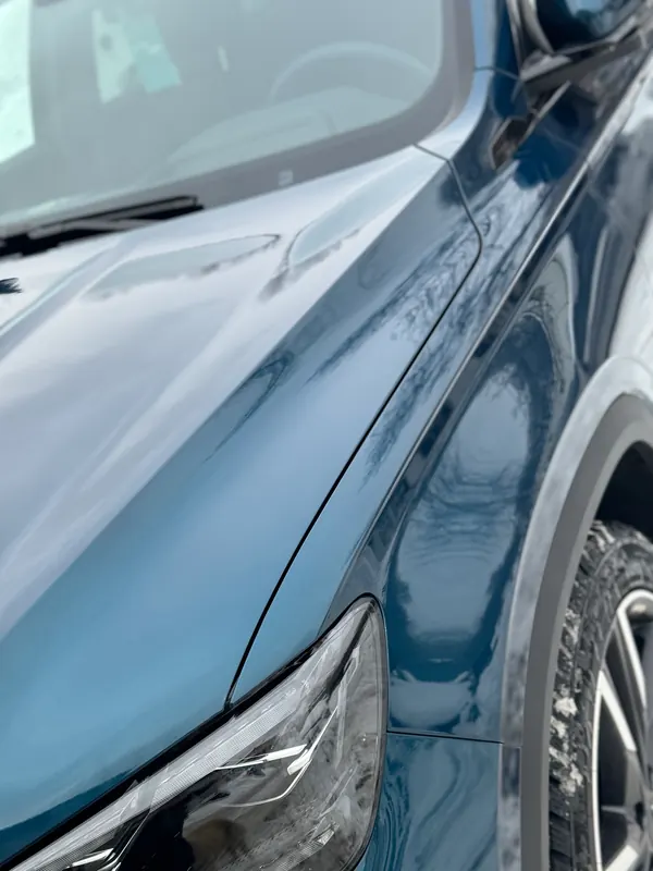 Geely Monjaro. Переднее крыло после полировки
