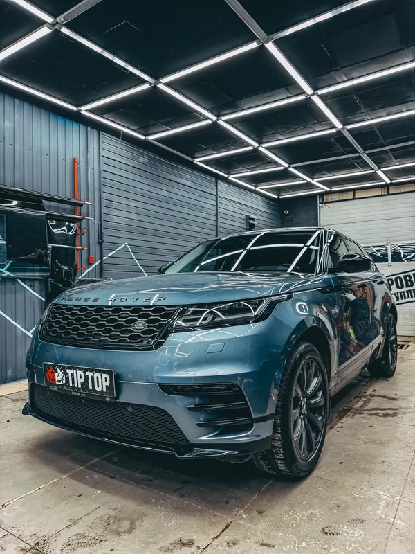 Land Rover Range Rover Velar — работа студии «Тип Топ»