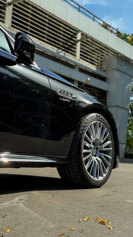Mercedes-Benz E53 AMG. Задние стёкла после тонировки
