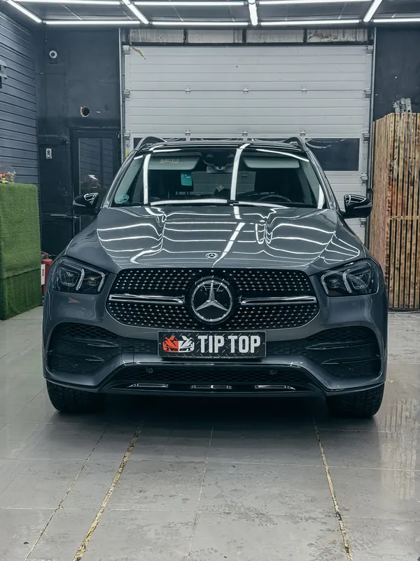 Mercedes-Benz GLE — работа студии «Тип Топ»