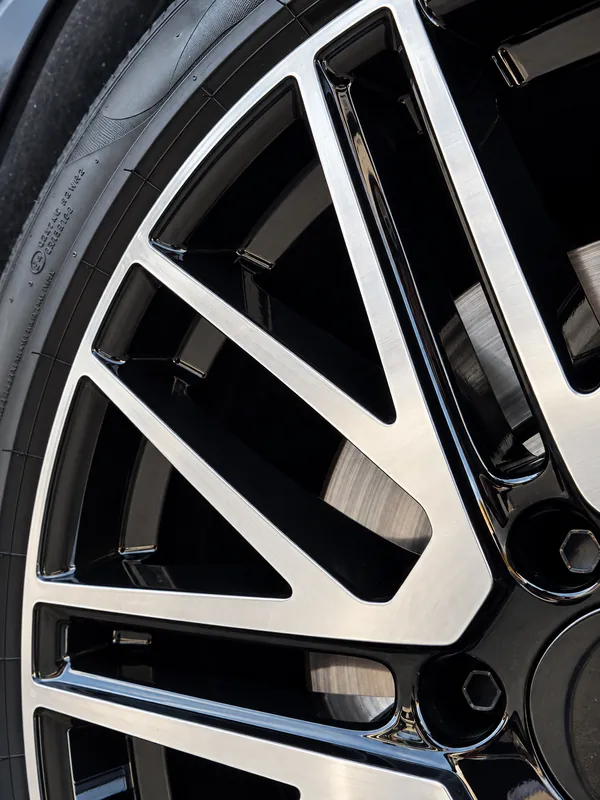 Porsche Cayenne Turbo S. Диск после полировки и керамики