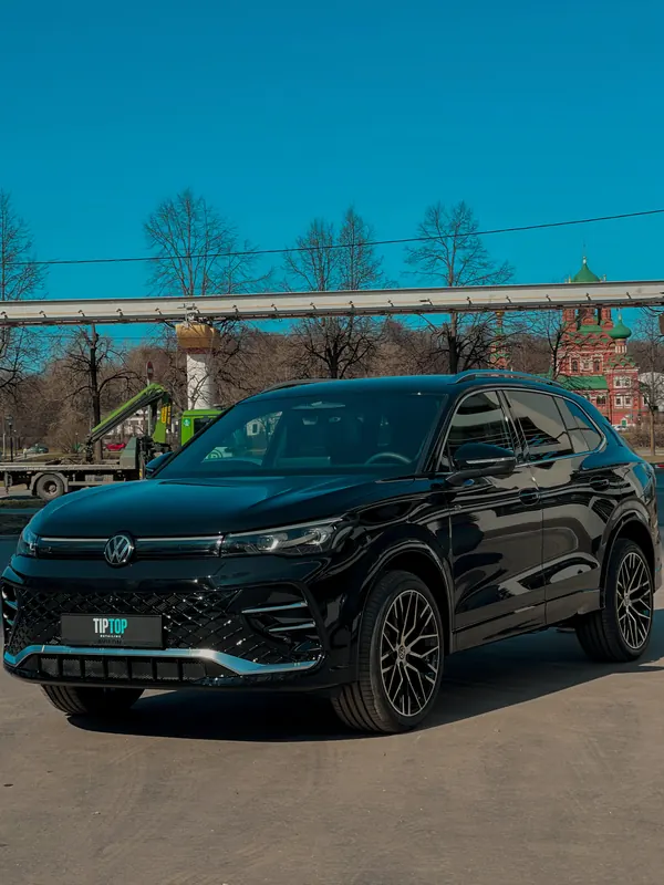Volkswagen Tiguan L PRO — работа студии «Тип Топ»